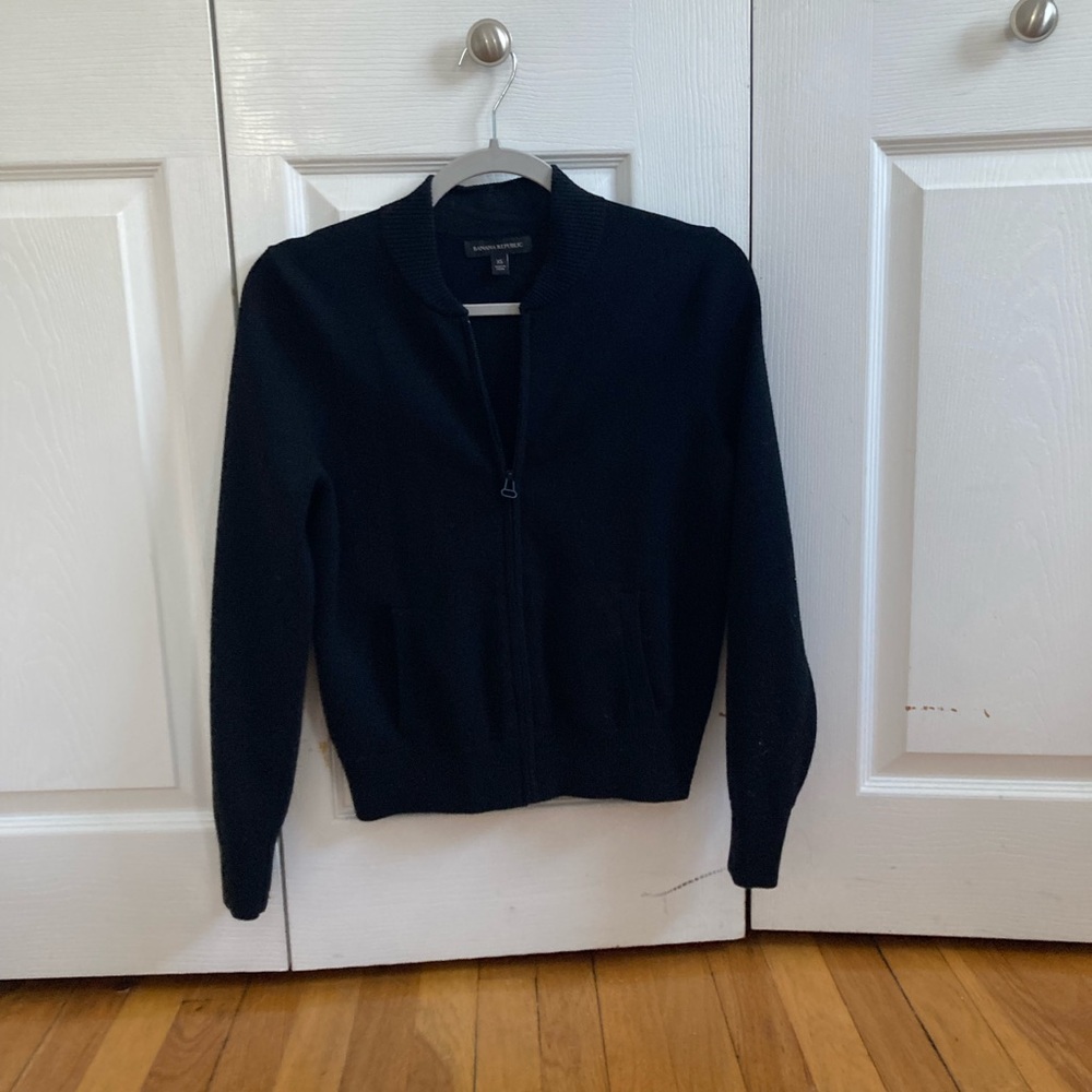 Banana Republic XS black knit bomber sweater.